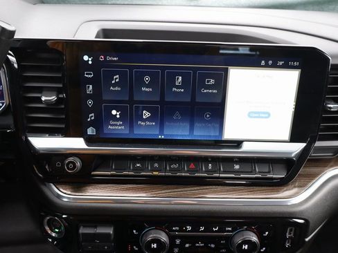 Used 2023 Chevrolet Silverado 1500 RST w/ Rally Edition image 9