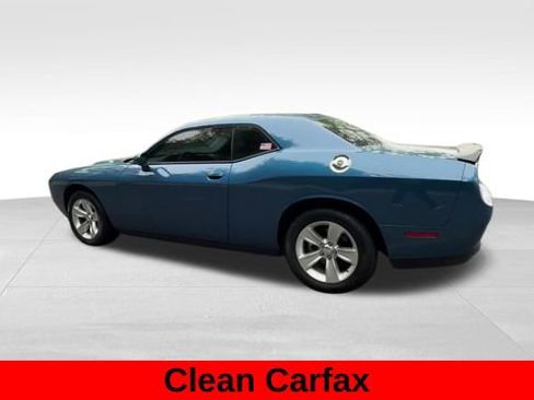 Used 2023 Dodge Challenger SXT RWD image 3