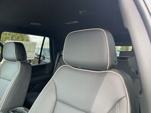 New 2026 GMC Yukon Elevation image 20