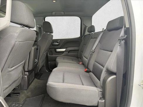 Used 2018 Chevrolet Silverado 1500 LT w/ LT Eassist Package RWD image 16