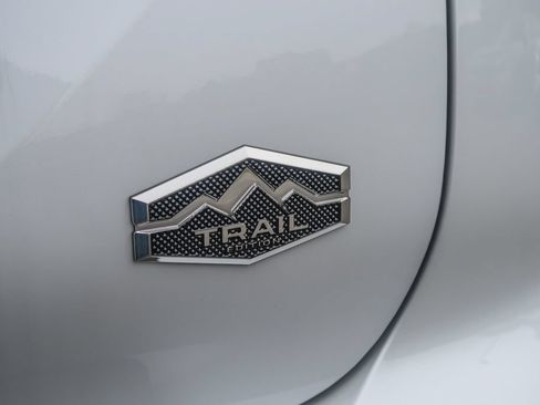 New 2026 Mitsubishi Outlander AWD image 13