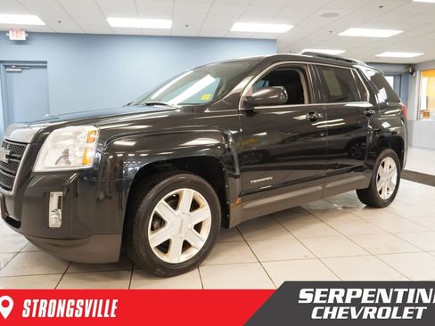 Used 2011 GMC Terrain SLE w/ Convenience Package image 1