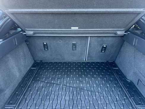 Used 2020 Jaguar I-PACE HSE image 16