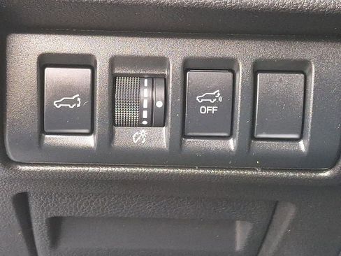 Used 2023 Subaru Outback Onyx Edition image 24