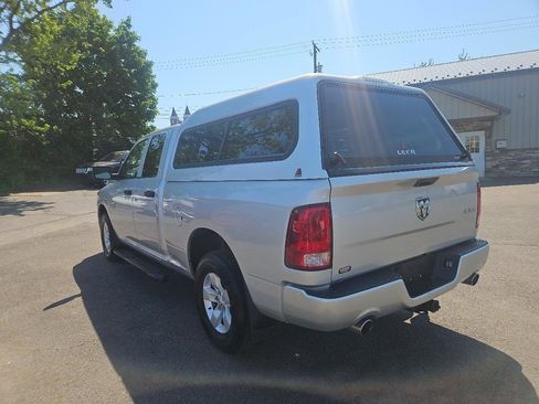 Used 2017 RAM 1500 Express AWD/4WD image 5