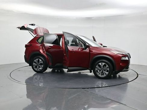 Used 2023 Nissan Rogue SV FWD image 51