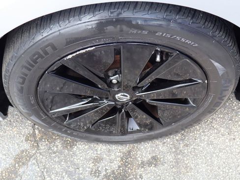 Used 2020 Nissan Altima 2.5 SL FWD image 32