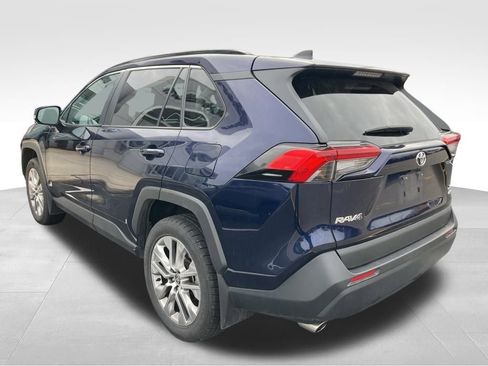 Used 2024 Toyota RAV4 XLE Premium image 3