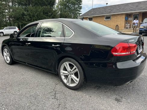Used 2014 Volkswagen Passat TDI SE FWD image 5