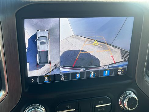 Used 2021 GMC Sierra 3500 Denali w/ Denali Ultimate Package image 36