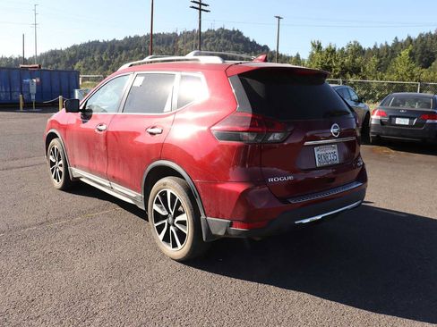 Used 2019 Nissan Rogue SL w/ Premium Package AWD/4WD image 7