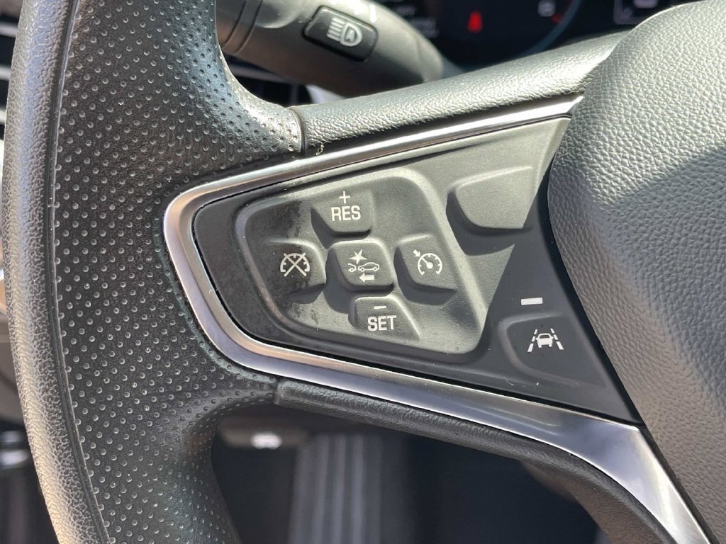 Used 2025 Chevrolet Malibu LT FWD image 36
