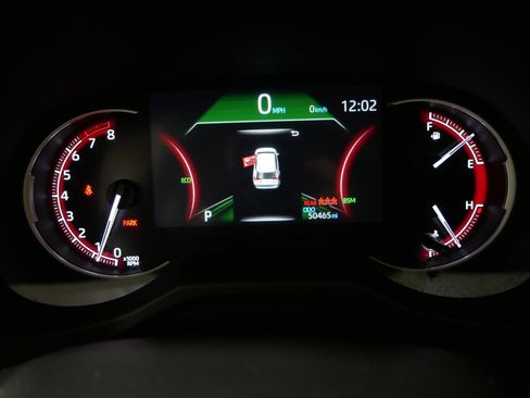 Used 2023 Toyota RAV4 XLE image 21