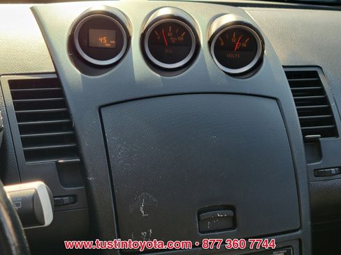 Used 2006 Nissan 350Z Touring w/ (K96) Aerodynamics Pkg image 19