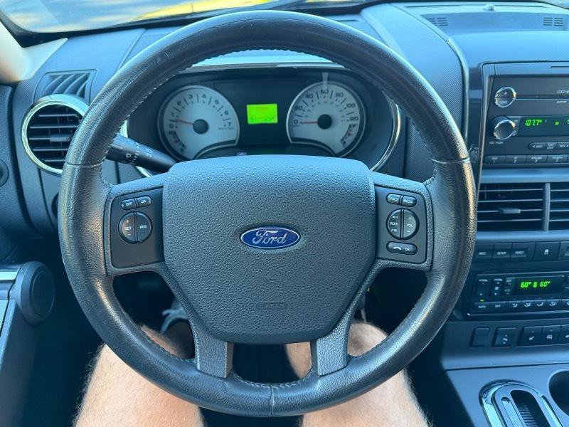 Used 2010 Ford Explorer Sport Trac Limited RWD image 13