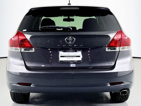 Used 2015 Toyota Venza LE FWD image 3