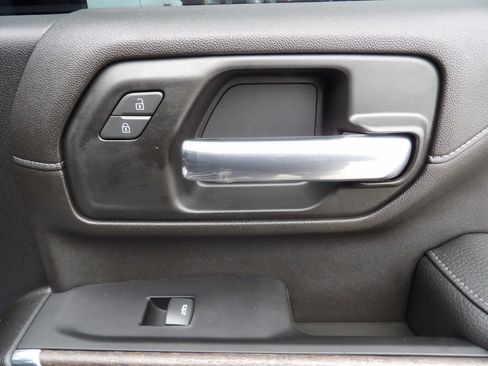 Used 2023 GMC Sierra 3500 Denali w/ Denali Ultimate Package image 46