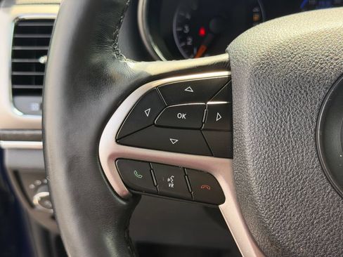Used 2018 Jeep Grand Cherokee Limited w/ Luxury Group II AWD/4WD image 15