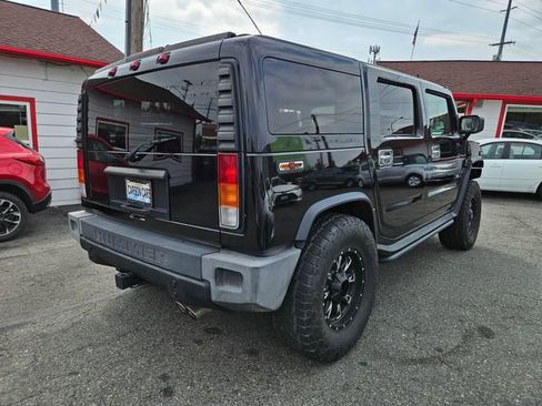 Used 2003 HUMMER H2 w/ Preferred Equipment Group image 2