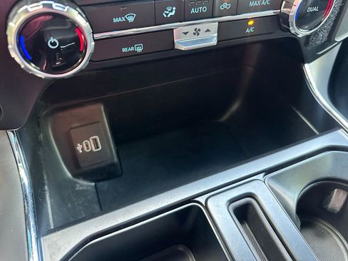 Used 2025 Ford F150 XLT w/ Equipment Group 301A Standard AWD/4WD image 39