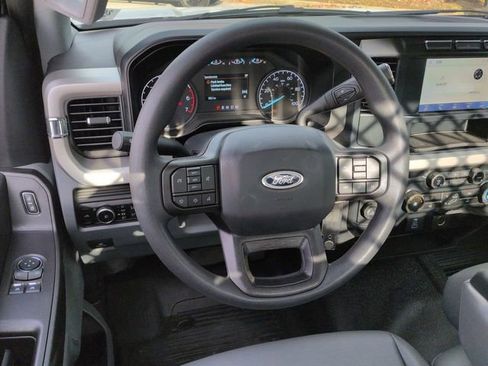 Used 2024 Ford F250 XL w/ XL Chrome Package image 15