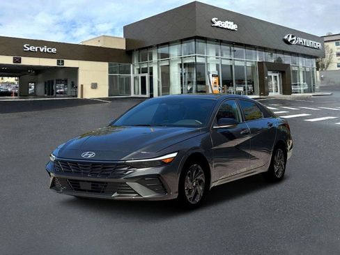 New 2026 Hyundai Elantra SEL Sport Premium FWD image 1
