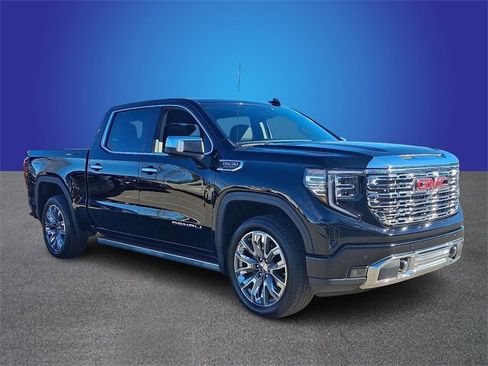 Used 2022 GMC Sierra 1500 Denali w/ Denali Reserve Package image 3