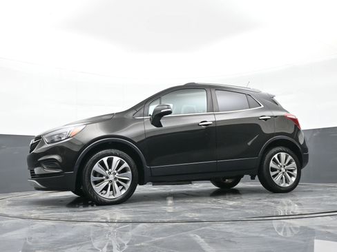 Used 2019 Buick Encore Preferred image 40