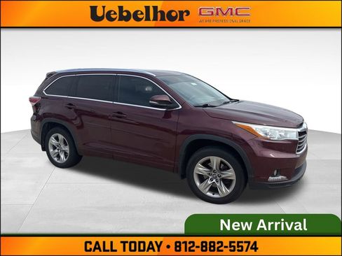 Used 2016 Toyota Highlander Limited AWD/4WD image 2