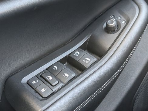 Used 2024 Jeep Grand Cherokee L Laredo image 22