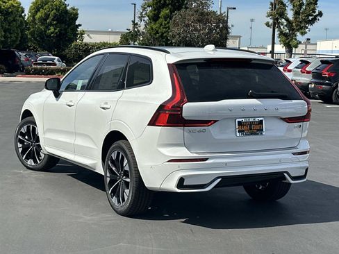 New 2026 Volvo XC60 B5 Plus w/ Protection Package Premier image 5