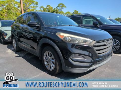 Used 2018 Hyundai Tucson SE FWD image 1