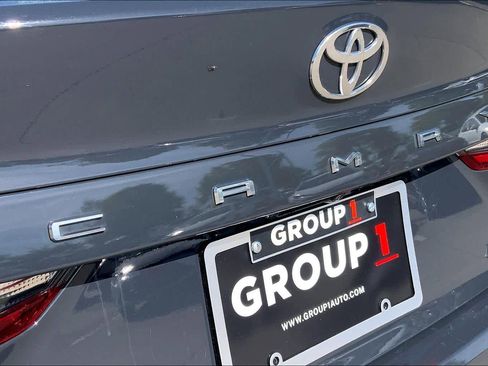 Used 2025 Toyota Camry LE FWD image 32