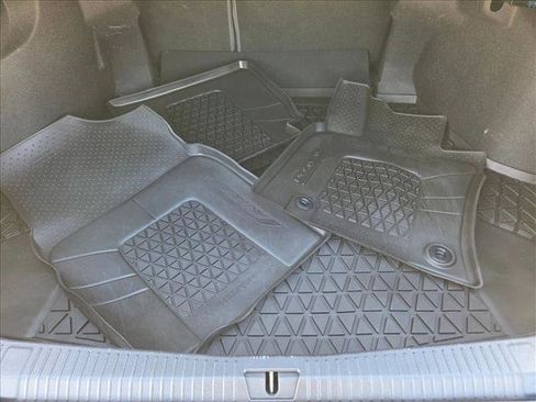 Used 2022 Toyota Avalon Limited w/ Advanced Safety Package FWD image 7