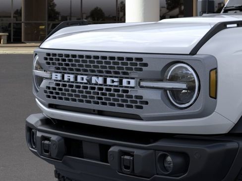New 2026 Ford Bronco Badlands AWD/4WD image 19