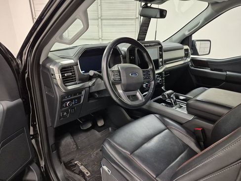 Used 2022 Ford F150 Lariat w/ Trailer Tow Package image 10