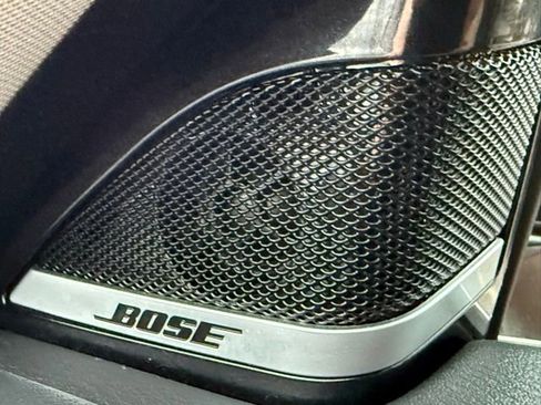 Used 2017 INFINITI QX30 Premium w/ Navigation Package image 32