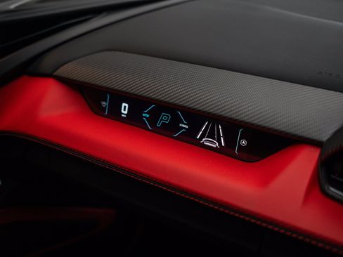 Used 2024 Lamborghini Revuelto AWD/4WD image 12