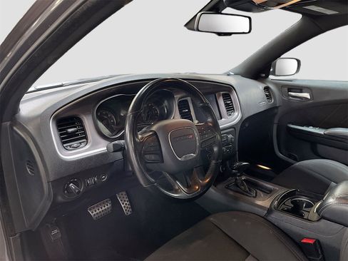 Used 2022 Dodge Charger GT w/ Blacktop Package image 9