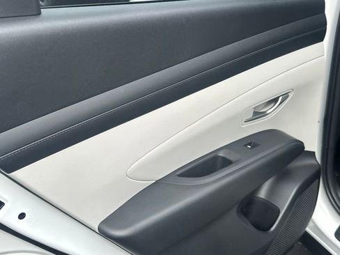 New 2026 Hyundai Tucson SEL AWD/4WD image 19