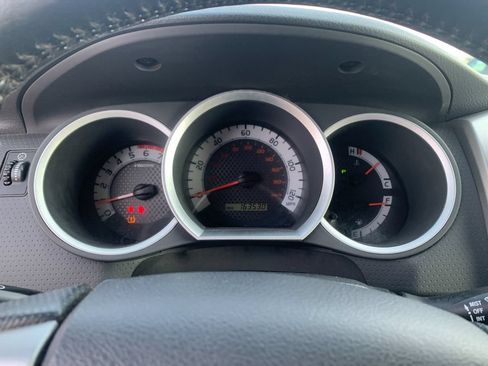 Used 2013 Toyota Tacoma 4x4 Access Cab V6 w/ SR5 Pkg image 29