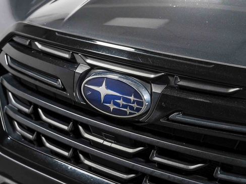 Used 2024 Subaru Forester Limited AWD/4WD image 8