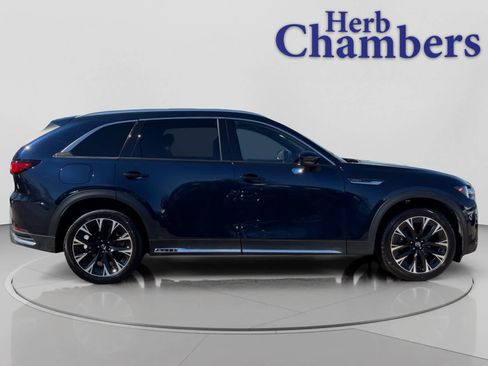 Used 2024 MAZDA CX-90 Plug-In Hybrid w/ Premium Plus image 11