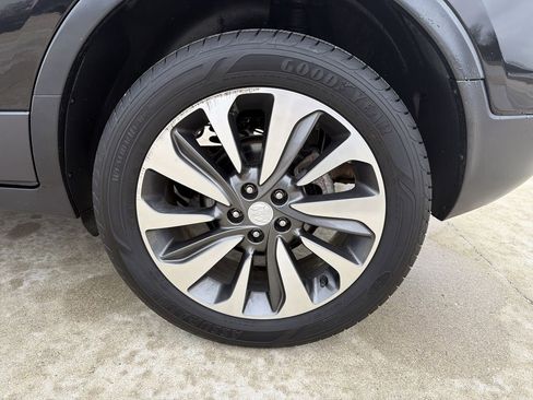 Used 2018 Buick Encore Essence image 32