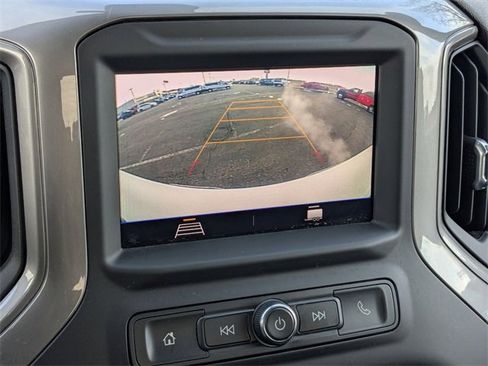 Used 2022 Chevrolet Silverado 1500 Custom w/ Safety Confidence Package image 13