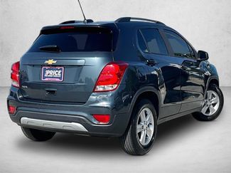 Used 2021 Chevrolet Trax LT w/ Driver Confidence Package FWD video 2