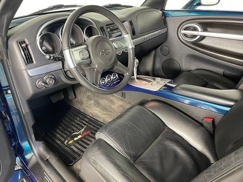 Used 2005 Chevrolet SSR w/ Preferred Equipment Group RWD image 3