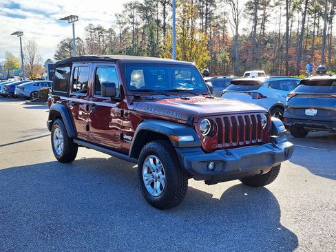 Used 2021 Jeep Wrangler Unlimited Islander image 4