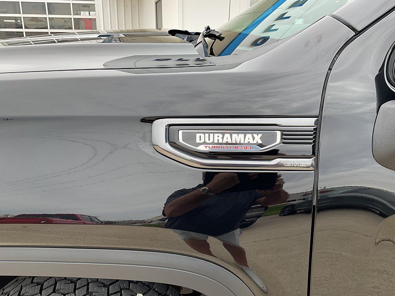 Used 2021 GMC Sierra 1500 AT4 w/ AT4 Preferred Package AWD/4WD image 13