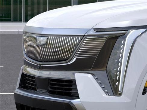 New 2025 Cadillac Escalade IQ Luxury 2 image 13